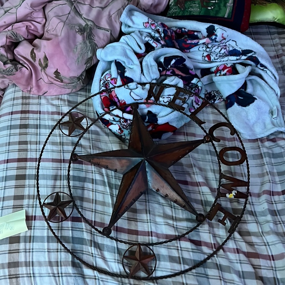 Western welcome sign